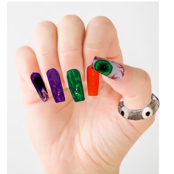 Handmade long coffin shape press on nails - Halloween - Picture 10 of 11